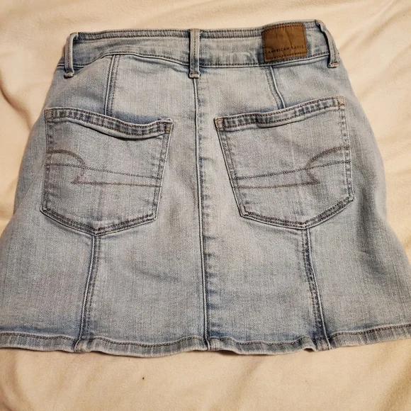 American Eagle Jean Skirt - Picture 4 of 4